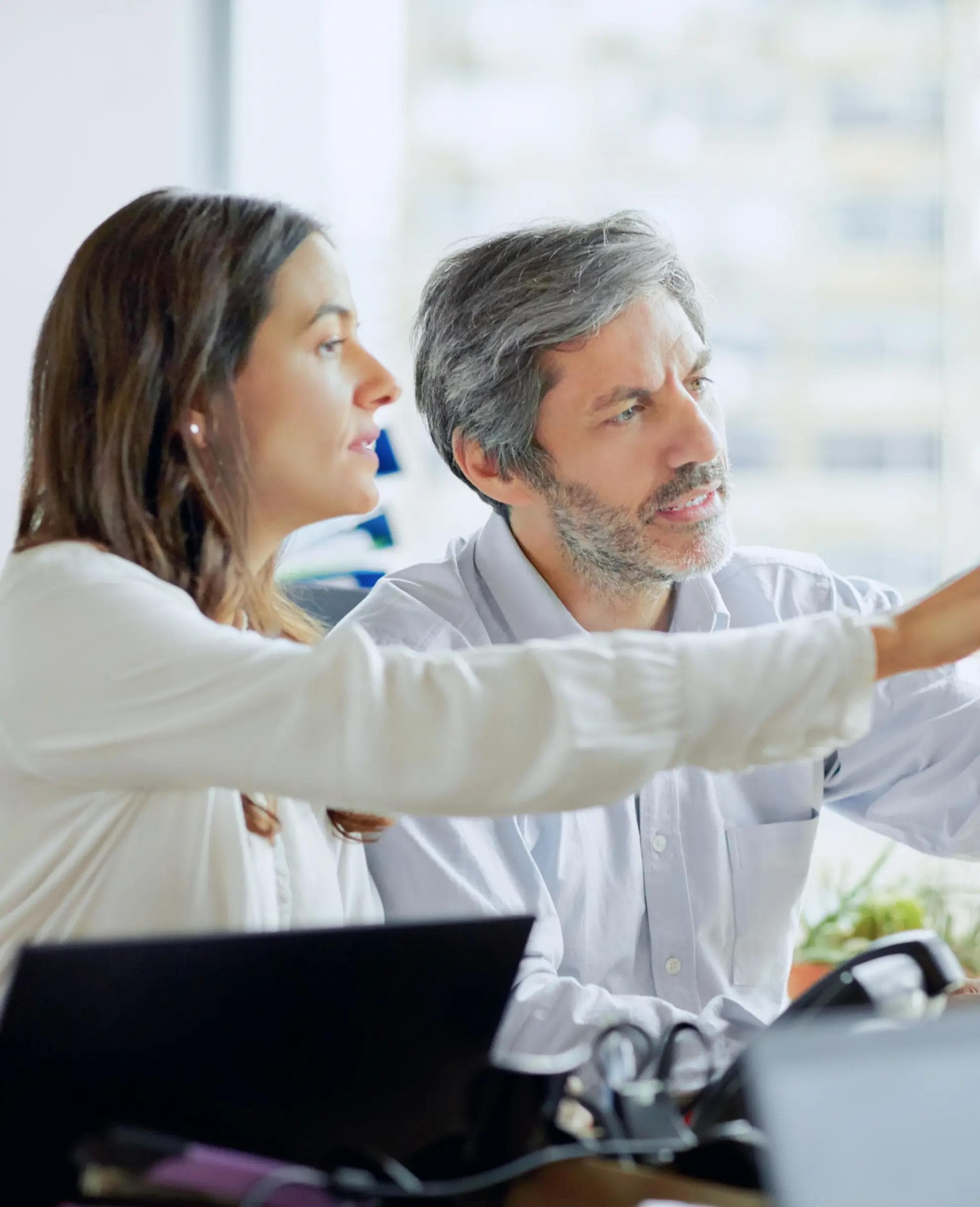 Casos de éxito de clientes de Cornerstone