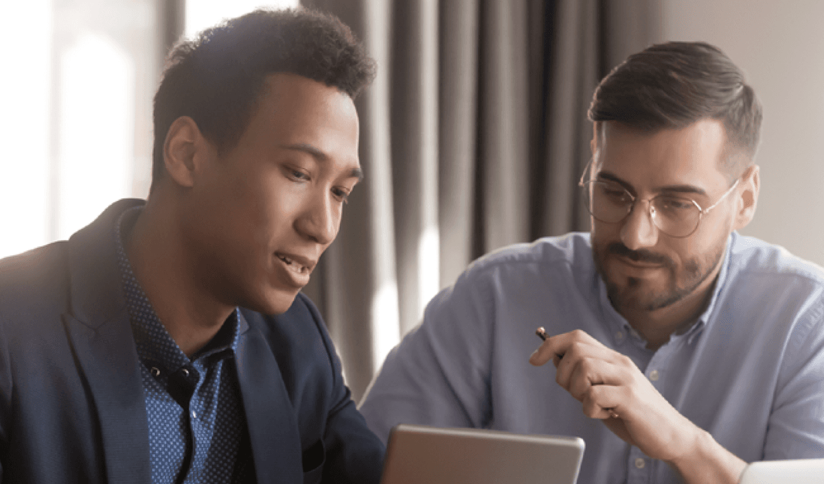 Hochwertige, mehrsprachige Inhalte zu Skills und Compliance